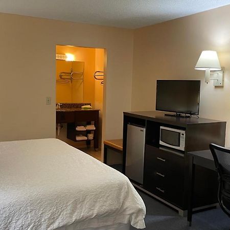 Slumber Inn Harrisonville Exterior foto